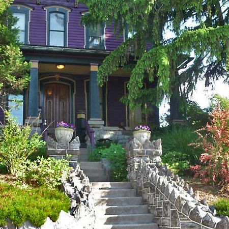 Adamstown Amethyst Inn الغرفة الصورة