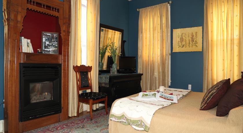 Adamstown Amethyst Inn الغرفة الصورة