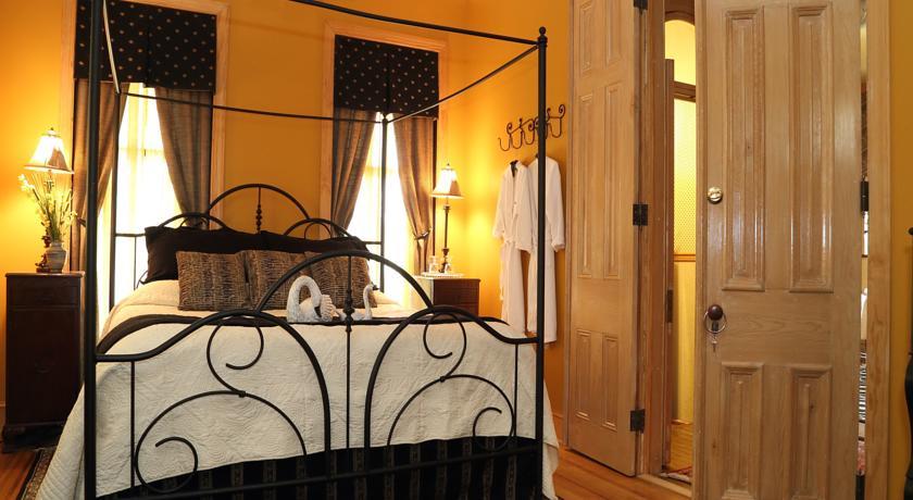 Adamstown Amethyst Inn الغرفة الصورة