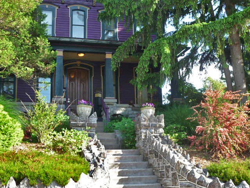 Adamstown Amethyst Inn الغرفة الصورة